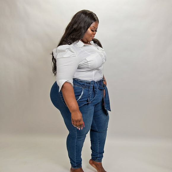 Bold Bomb Ass Pieces - Picture 2 of 4